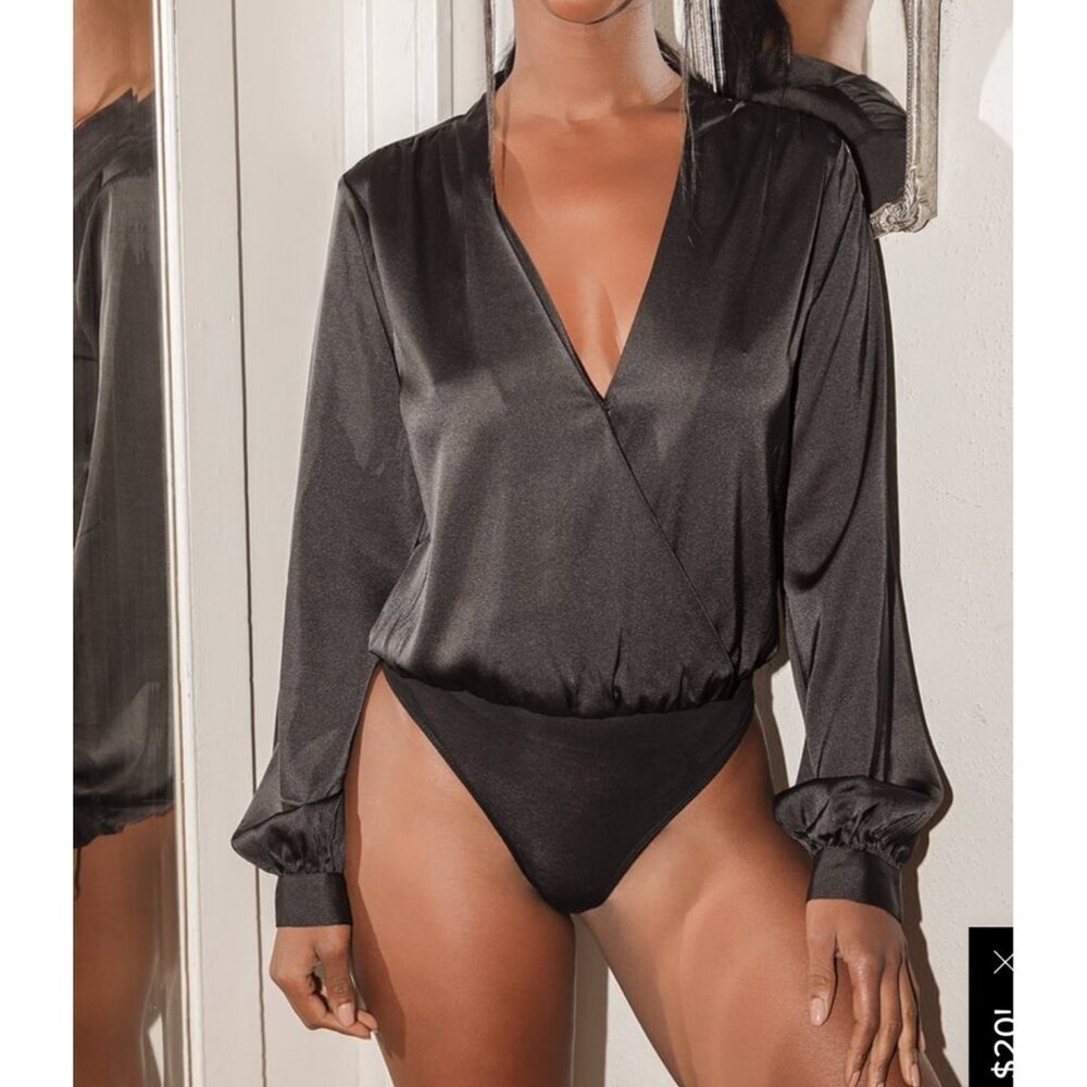 Lulus Trend Check Black satin Long sleeve bodysuit sz‎ S